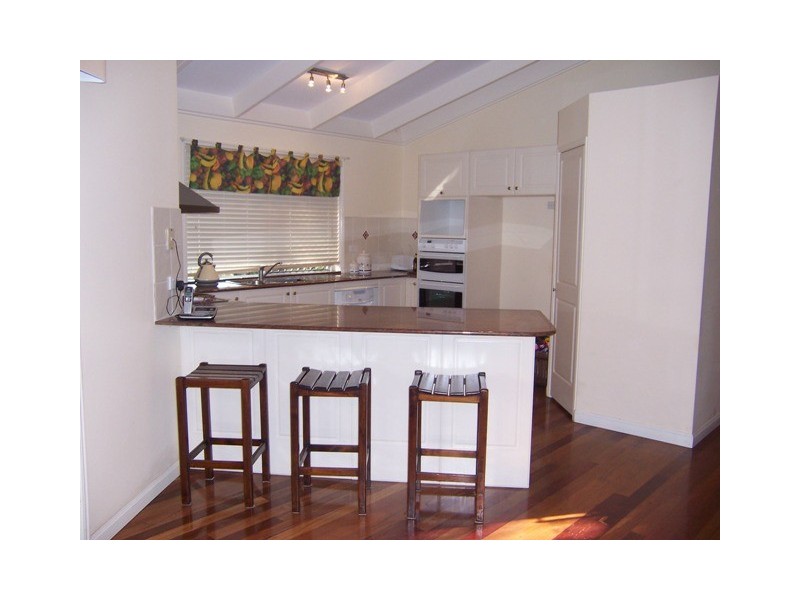 3 Stoma Crt, Shailer Park QLD 4128