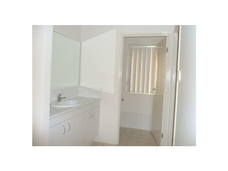 36 Goundry Dr, Holmview QLD 4207