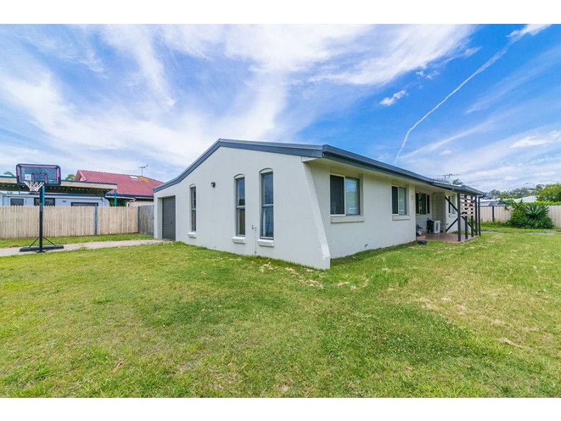 29 Cotswold St, Mount Warren Park QLD 4207