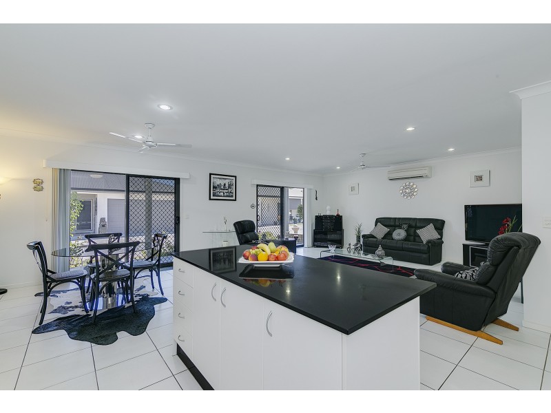 81/225 Logan Street, Eagleby QLD 4207