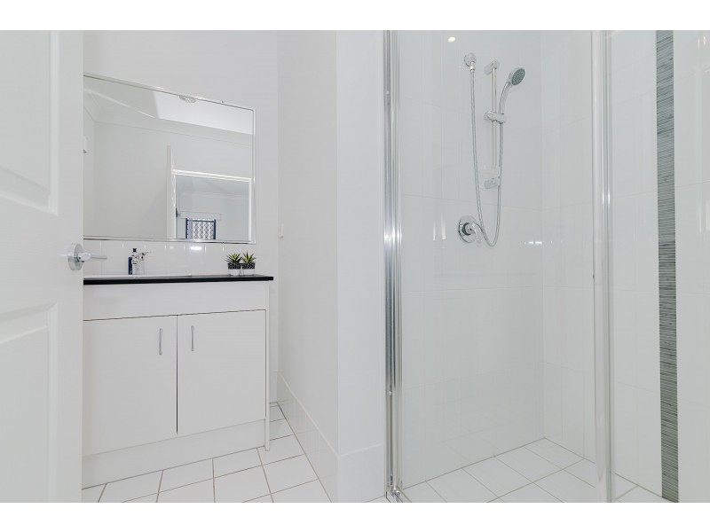 81/225 Logan Street, Eagleby QLD 4207