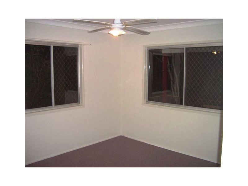 110 Station Rd, Loganlea QLD 4131