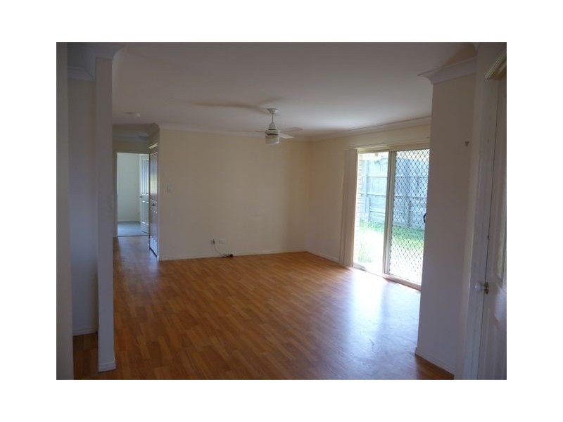 17 Lennon Dr, Windaroo QLD 4207