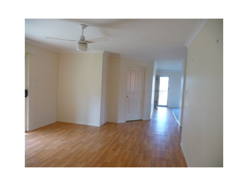 17 Lennon Dr, Windaroo QLD 4207