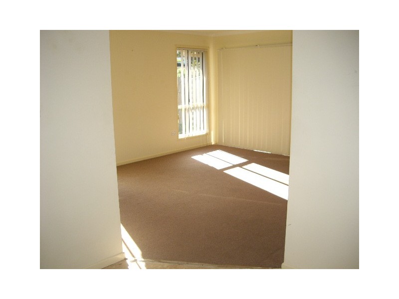 19 Carne Close, Eagleby QLD 4207