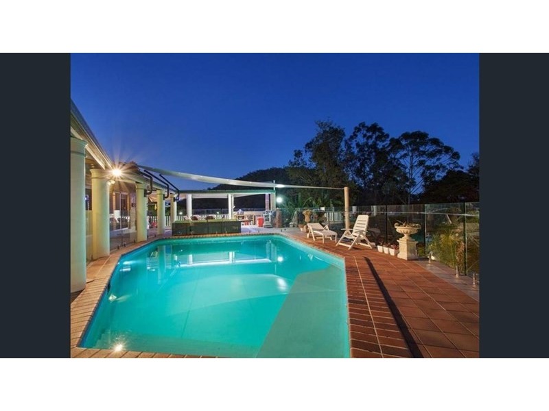 5 BAHRVIEW DRIVE, Bahrs Scrub QLD 4207