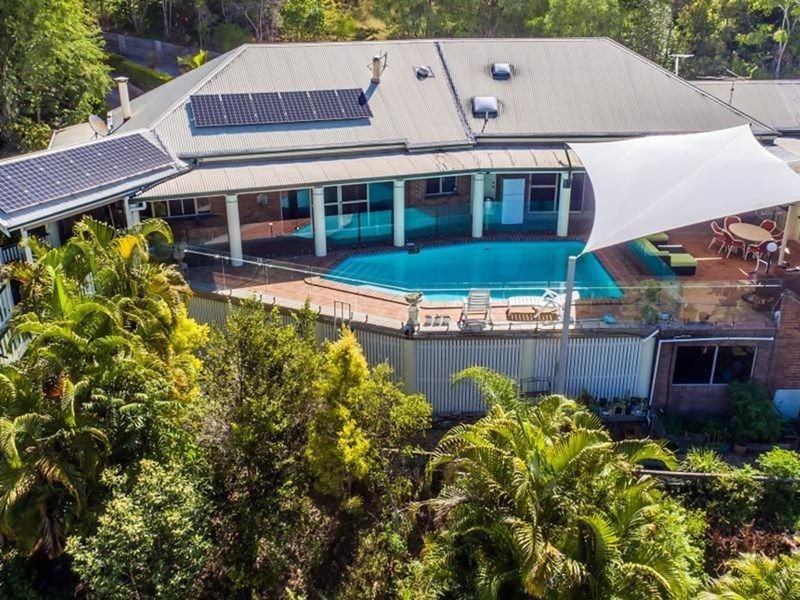 5 BAHRVIEW DRIVE, Bahrs Scrub QLD 4207