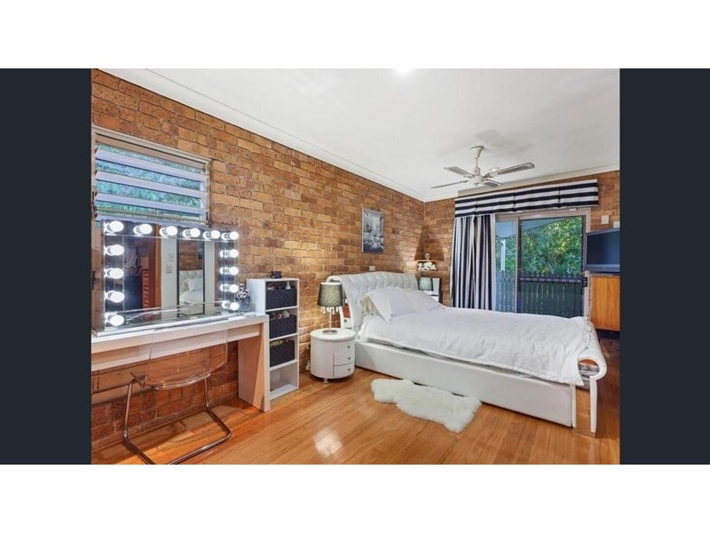 5 BAHRVIEW DRIVE, Bahrs Scrub QLD 4207