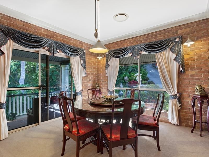 5 BAHRVIEW DRIVE, Bahrs Scrub QLD 4207