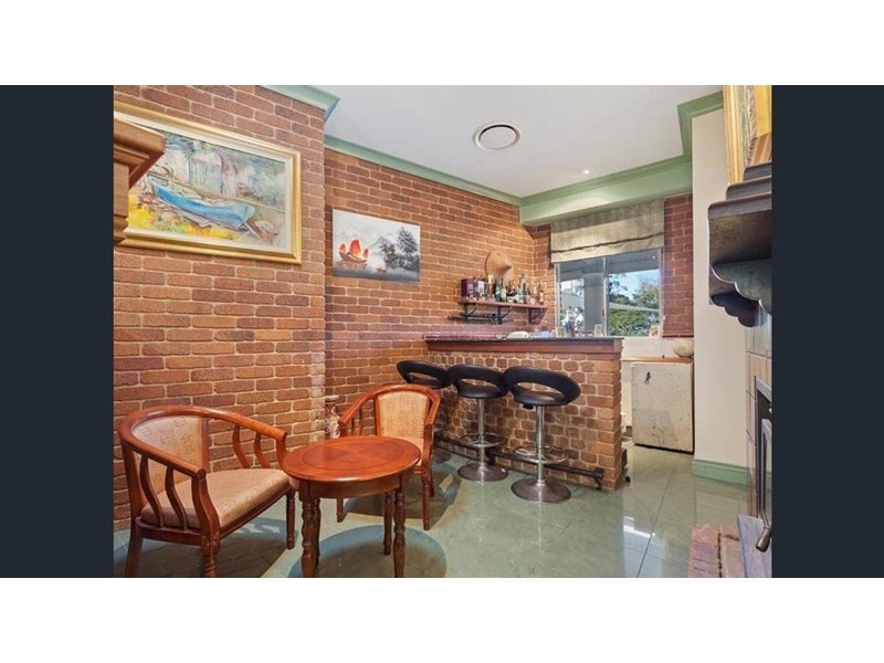 5 BAHRVIEW DRIVE, Bahrs Scrub QLD 4207