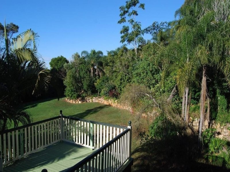 5 BAHRVIEW DRIVE, Bahrs Scrub QLD 4207
