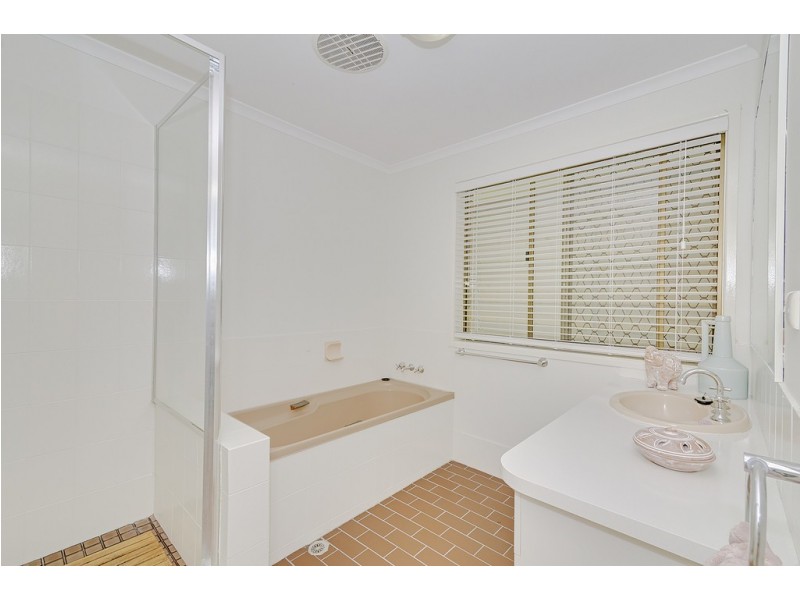 12 Shields Street, Mount Warren Park QLD 4207