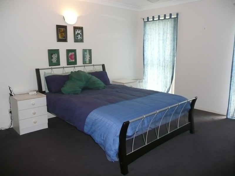 29 Carnarvon Cres, Waterford QLD 4133