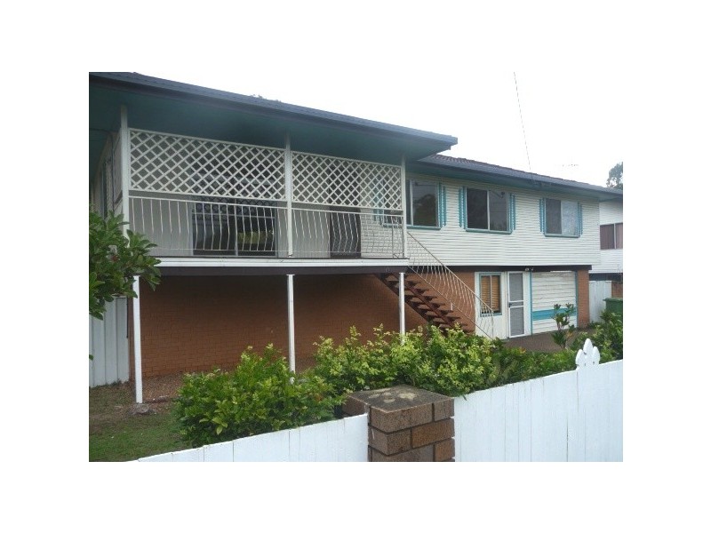 11 Garnett St, Slacks Creek QLD 4127