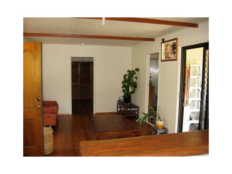 4 Amy Dr, Beenleigh QLD 4207