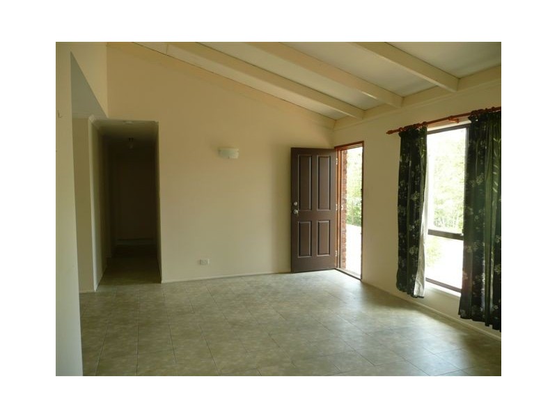 19 Willand Drive, Beenleigh QLD 4207