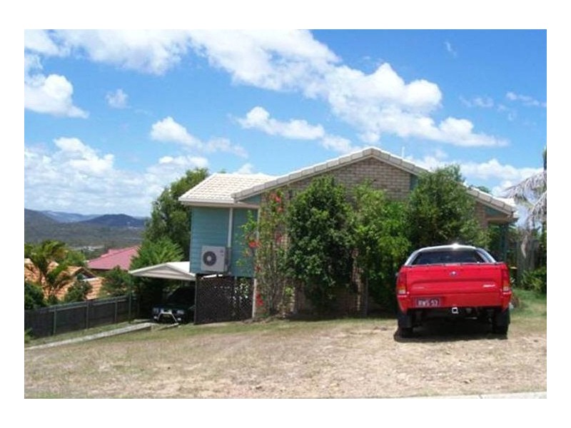 35 Hillside Cres, Edens Landing QLD 4207