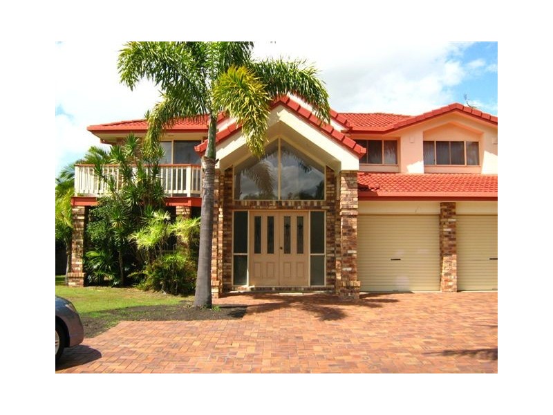 16 Muirfield Crt, Cornubia QLD 4130