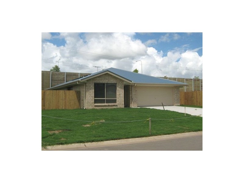 52 Constellation Dr, Loganholme QLD 4129