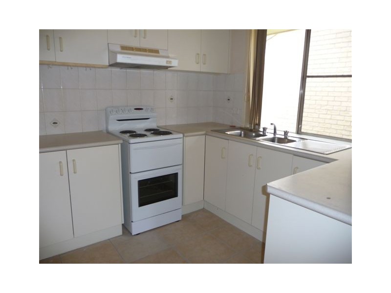 34 Dowling Cres, Eagleby QLD 4207