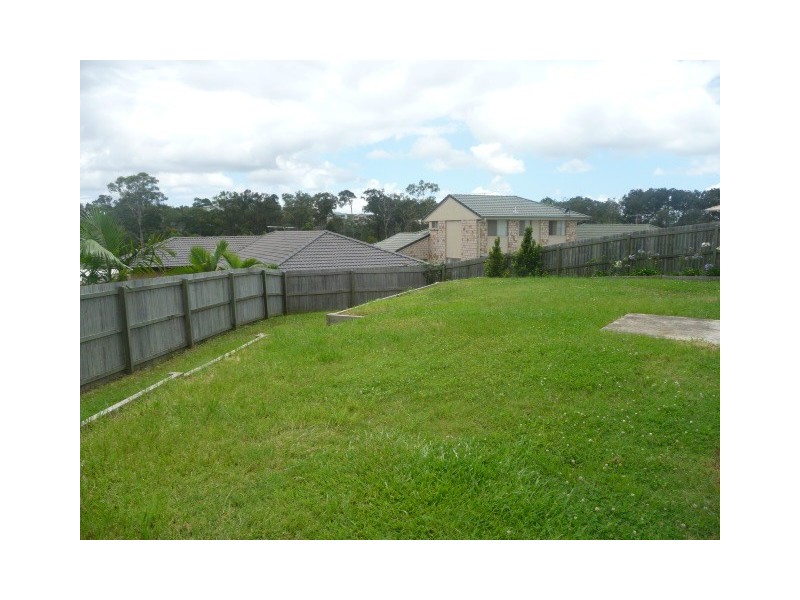 37 BEDIVERE DR, Ormeau QLD 4208