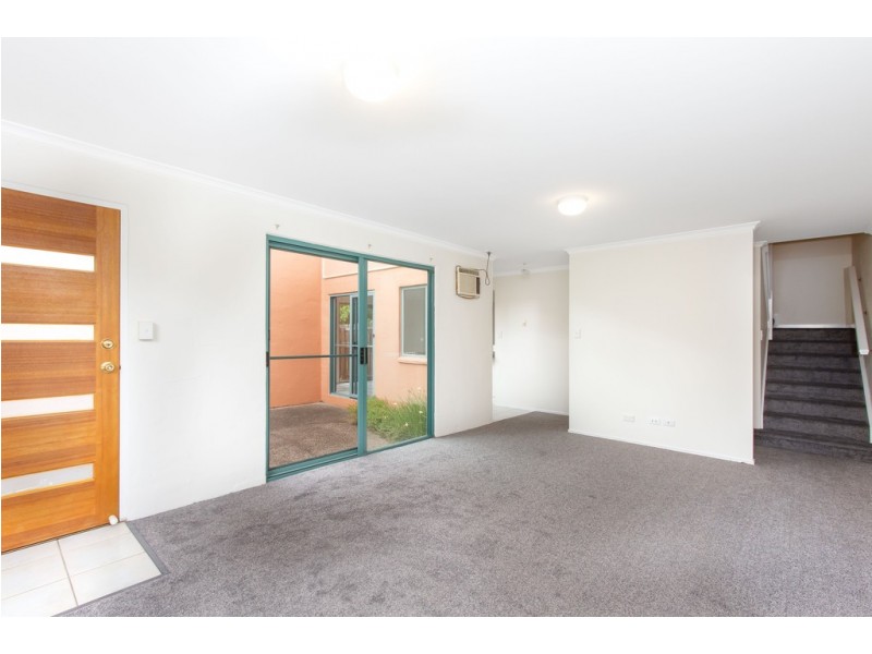 26/61 HARBURG DRIVE, Beenleigh QLD 4207