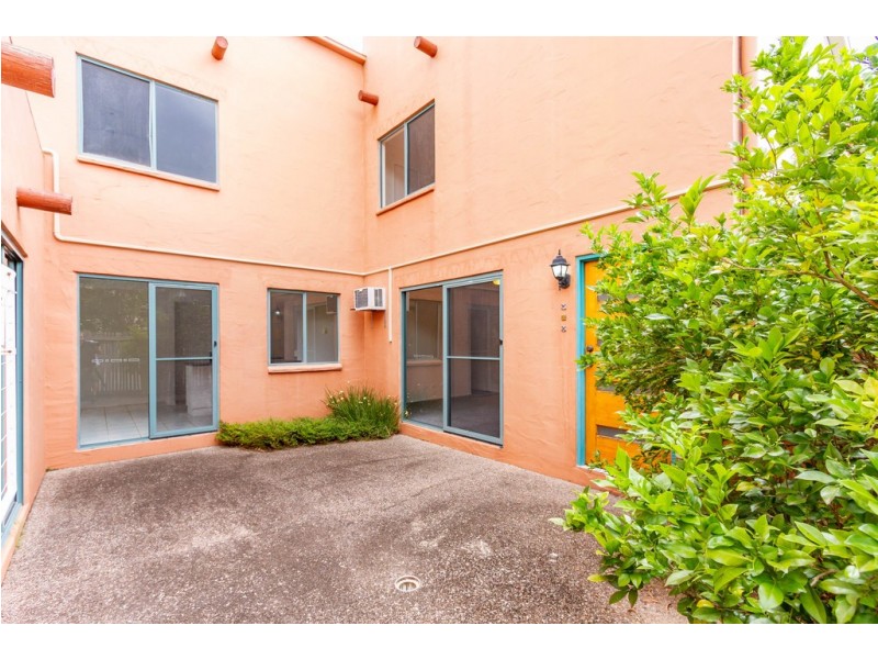 26/61 HARBURG DRIVE, Beenleigh QLD 4207