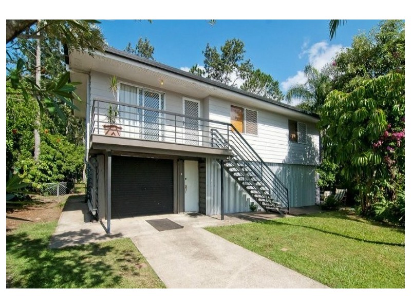 81 STATION RD, Bethania QLD 4205