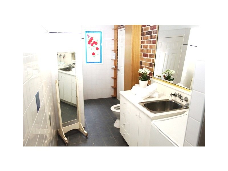 88 Pohon Dr, Tanah Merah QLD 4128
