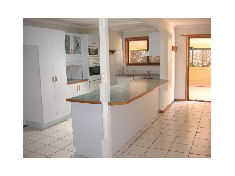 1 Tuff Crt, Shailer Park QLD 4128