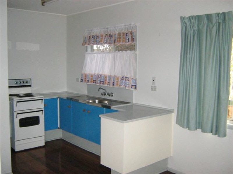 172 Clarks Rd, Loganholme QLD 4129