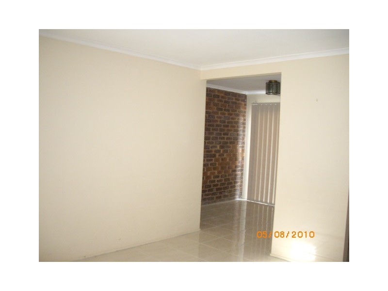 4/2 COWPER AVE, Eagleby QLD 4207