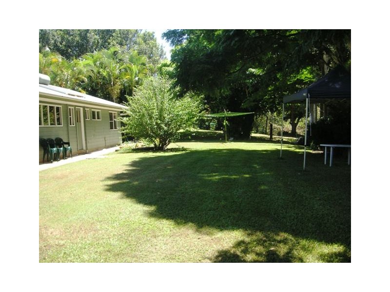 858 Beenleigh Redland Bay Road, Carbrook QLD 4130