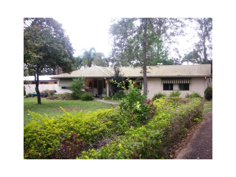 37  Tarandi St, Loganholme QLD 4129