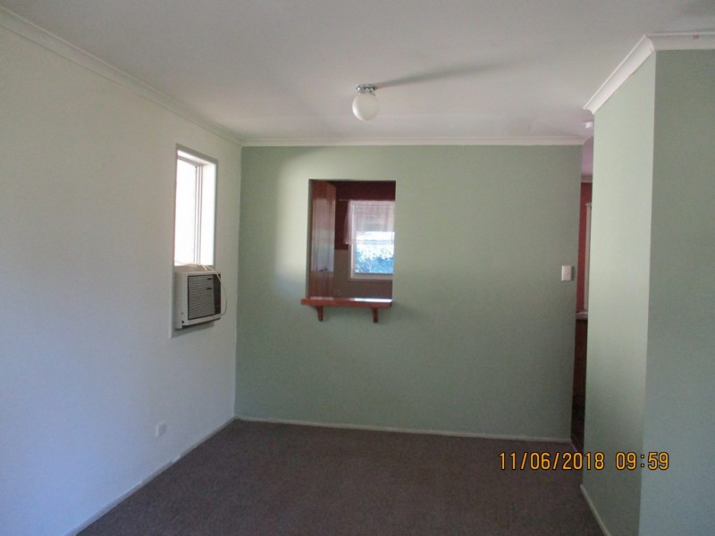 11 LIMA ST, Edens Landing QLD 4207