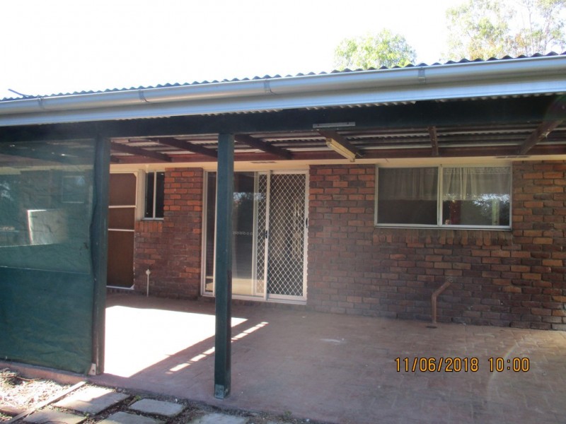 11 LIMA ST, Edens Landing QLD 4207