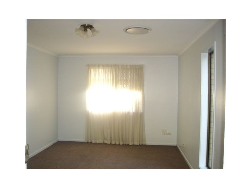 26 Lincoln St, Beenleigh QLD 4207