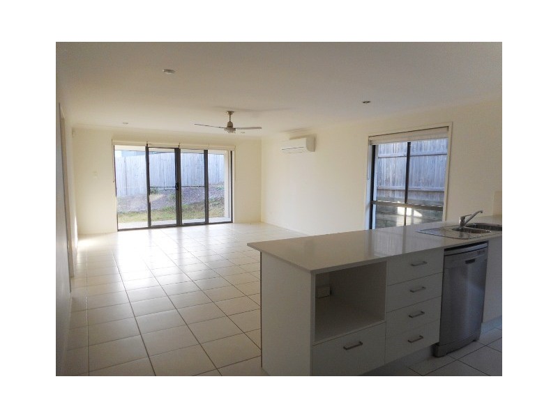 20 Nova Street, Waterford QLD 4133
