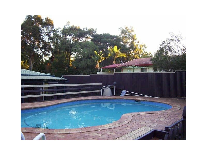 90 Lyndale St, Daisy Hill QLD 4127