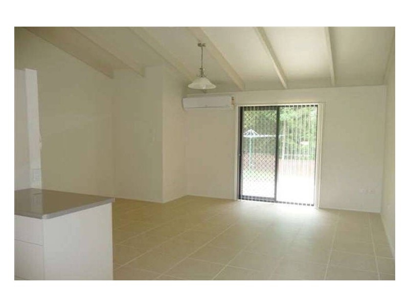 90 Lyndale St, Daisy Hill QLD 4127