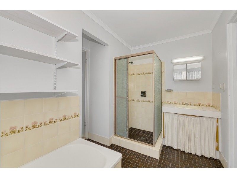 4 BOXTON COURT, Mount Warren Park QLD 4207