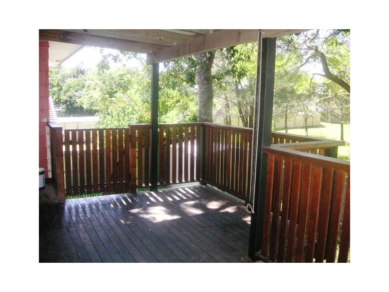 15 Hampton Dr, Loganholme QLD 4129