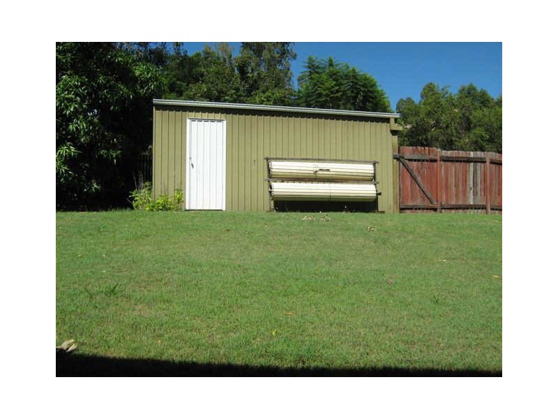 33 Dewar Dr, Loganholme QLD 4129