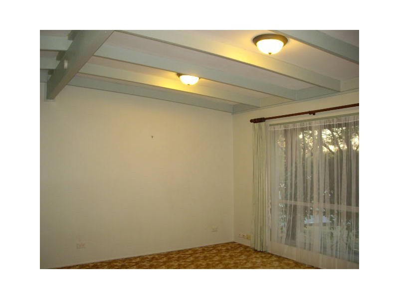 33 Dewar Dr, Loganholme QLD 4129