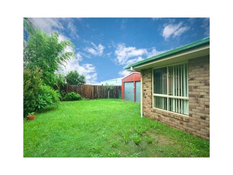 42 Tansey St, Tanah Merah QLD 4128
