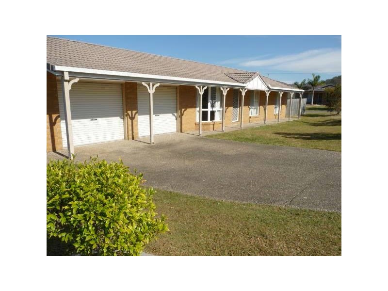 34 Holly Cres, Windaroo QLD 4207