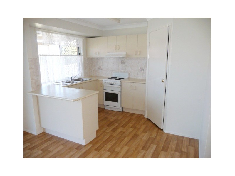 34 Holly Cres, Windaroo QLD 4207