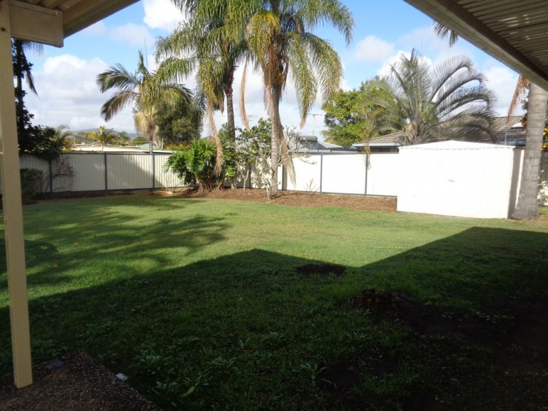 3 Ainslee Crt, Mount Warren Park QLD 4207