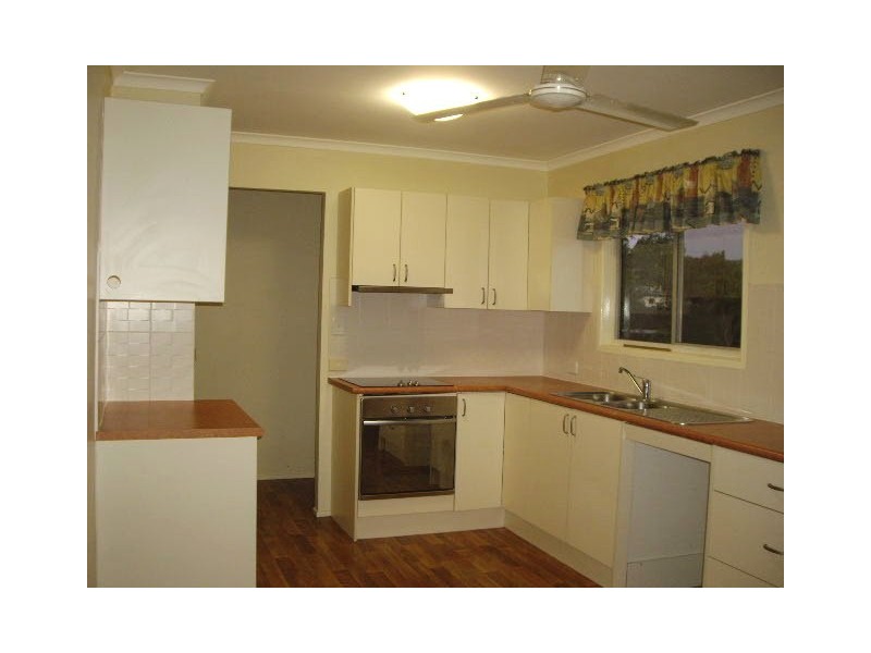 6 Walcha Crt, Beenleigh QLD 4207