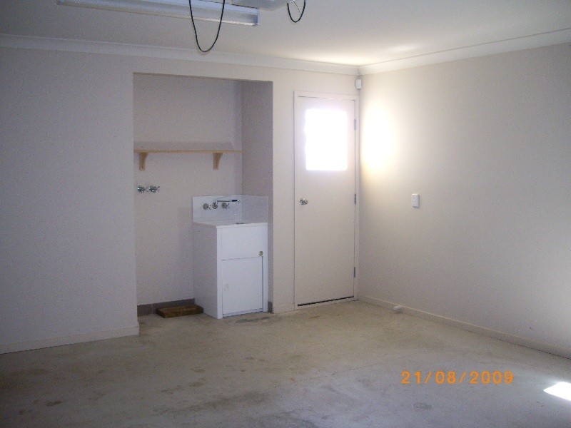 61 Woodlands Blvd, Waterford QLD 4133